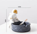 Cinzeiro decorativo de resina com astronauta de desenho animado